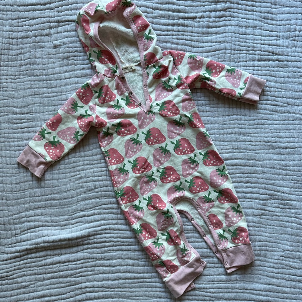 Monica & andy hooded sweatshirt romper